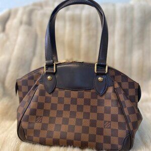 Louis Vuitton: Damier Ebene Verona PM Bag